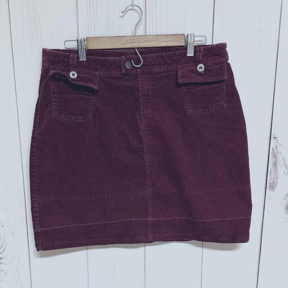 Patagonia Women's Corduroy Mini Skirt Size 14 Casual Outdoor Altered Hem